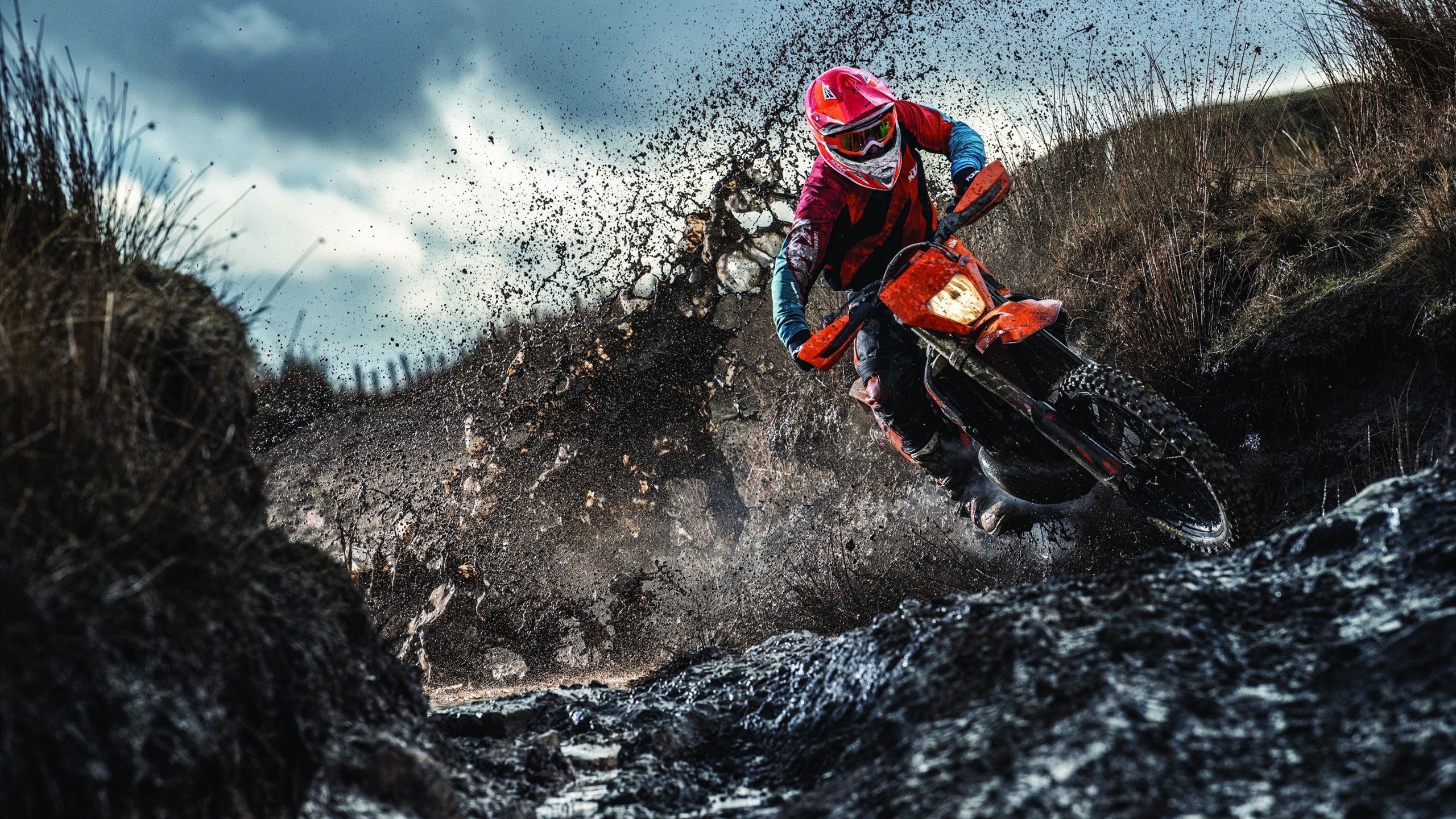 铁闸封王，门迪锁死银河战舰，那不勒斯以意式坚韧书写欧冠逆袭序章